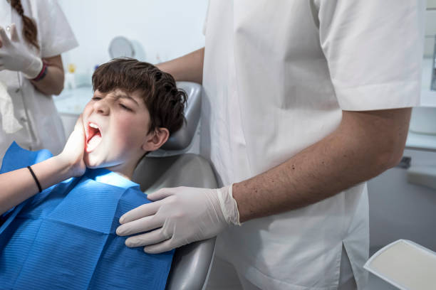 Best Walk-In Emergency Dentist in Charlotte, MI